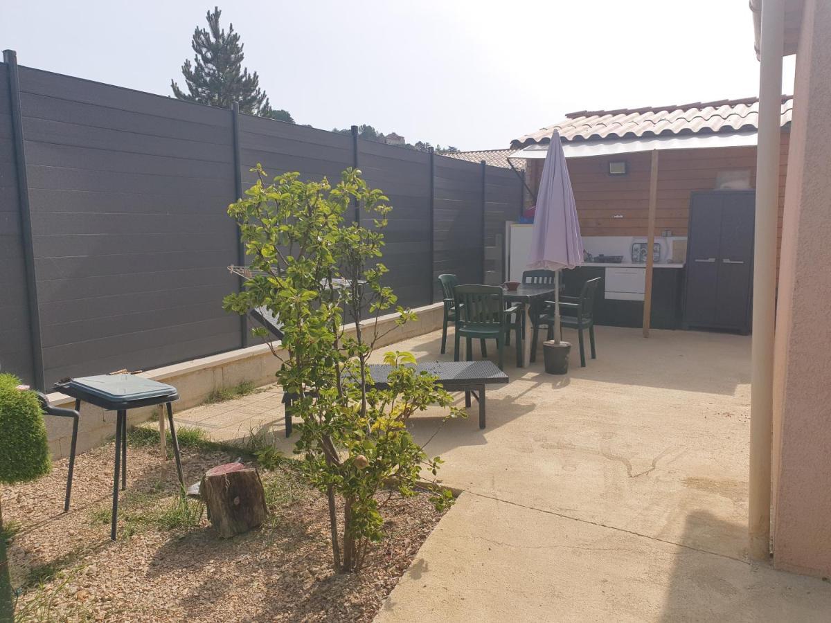 La Maison Du Bonheur Greoux-les-Bains Luaran gambar