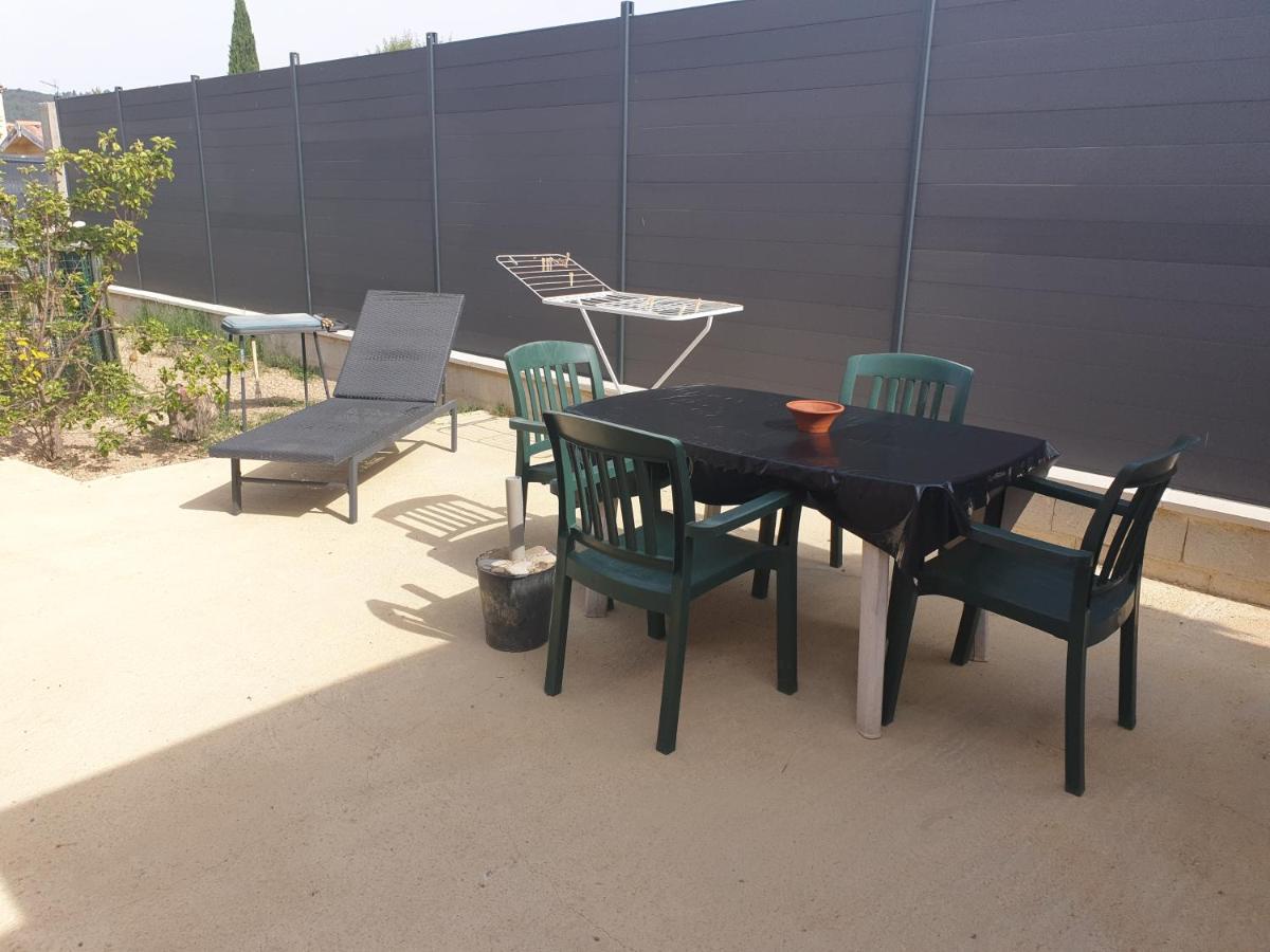 La Maison Du Bonheur Greoux-les-Bains Luaran gambar