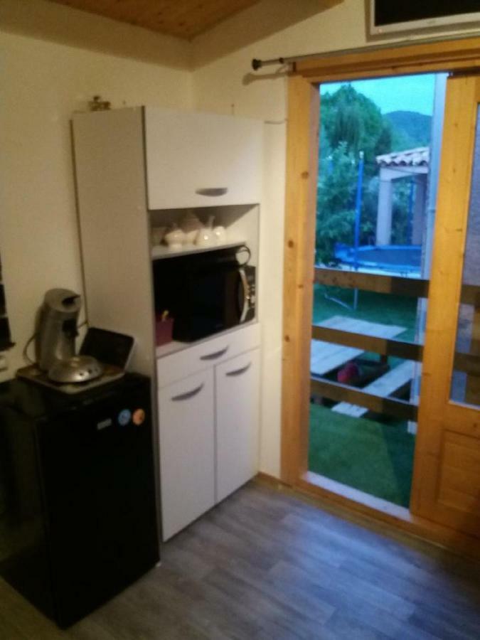 La Maison Du Bonheur Greoux-les-Bains Luaran gambar